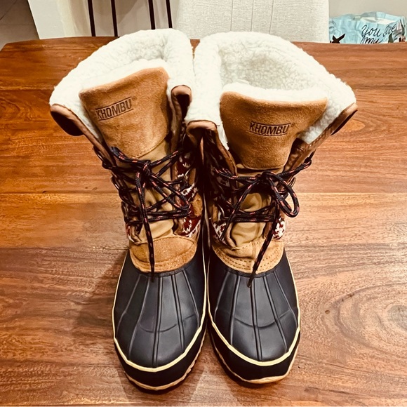 Khombu Rubber Sole weather proof boots - Picture 13 of 13